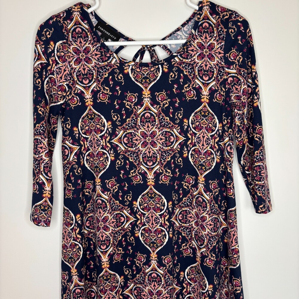 FORTUNE & IVY Paisley Dress Womens S Back Tie Navy Pink Flowy Stretch Knit